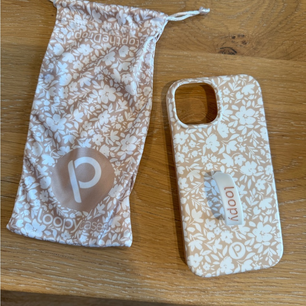 Loopy Case for iPhone 15
